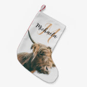 ハイランド牛ポートレート名前をカスタムするイニシャルモノグラム スモールクリスマスストッキング (正面 (吊り時))