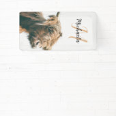 ハイランド牛ポートレート名前をカスタムするイニシャルモノグラム 横断幕 (インサイチュ)