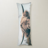 ハイランド牛ポートレート ボディピロー (裏面 (縦))