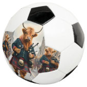 ハイランド調和: Bagpipe Highland Cow Band サッカーボール (3/4)
