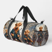 ハイランド調和: Bagpipe Highland Cow Band ダッフルバッグ (右コーナー)