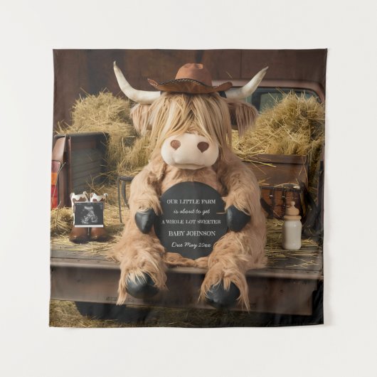 ハイランド・カウファームをテーマにした妊娠告知 タペストリー (正面)