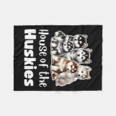 ハウスオブザハスキーかわいい水の色の子犬の殻 フリースブランケット (正面(横))