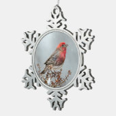 ハウスフィンチin雪 – オリジナル写真 スノーフレークピューターオーナメント (右)