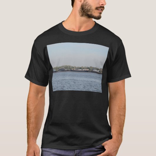 ハウスボート Tシャツ (正面)