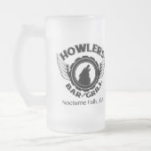 ハウラーの曇らされたマグ フロストグラスビールジョッキ (左)