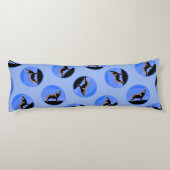 ハウリングウルフin冬 – オリジナルワイルドライフアート ボディピロー (裏面)