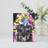 ハガキの後ろの誕生日パーティシュナウツァーリボン インビテーションポストカード (スタンド正面)