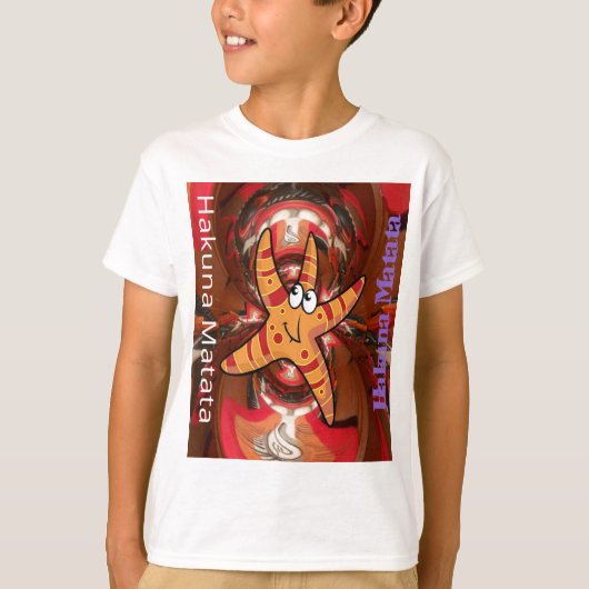 ハクナマタタスタフィッシュデザイン Tシャツ (正面)