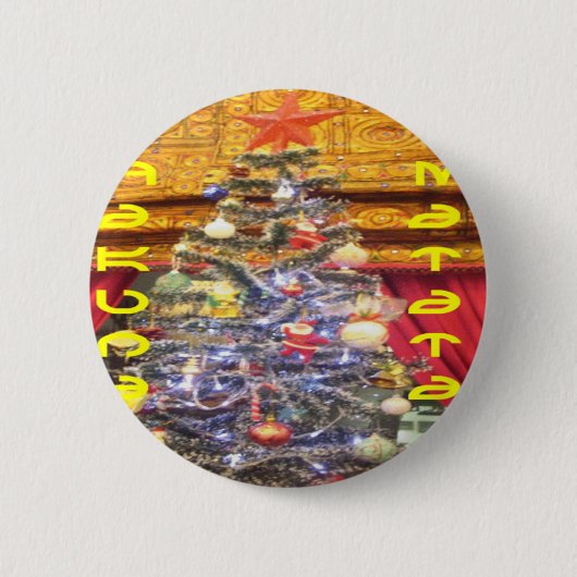 ハクナマタタメリークリスマス&ハッピーニューイヤー.p 缶バッジ (正面)