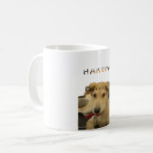 "ハクナマタパップ" – 心配のない子犬の愛 コーヒーマグカップ (正面左)