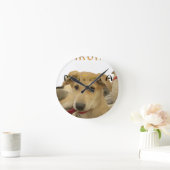 "ハクナマタパップ" – 心配のない子犬の愛 ラウンド壁時計 (ホーム)