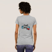 ハグが可愛いハートリボンTシャツ Tシャツ (裏面フル)
