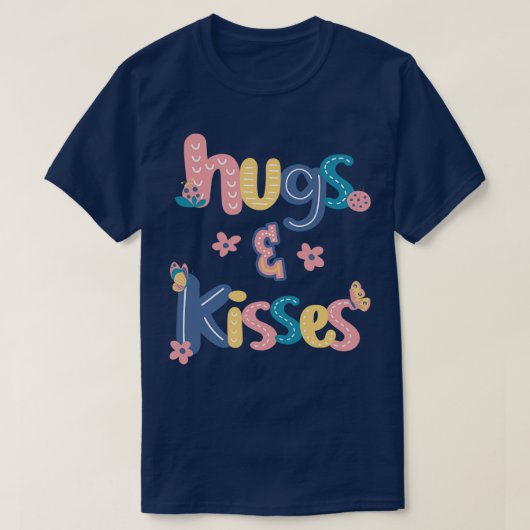 ハグとキスとテントウムシと蝶 Tシャツ (デザイン正面)
