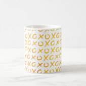ハグとキス xoxo コーヒーマグカップ (中央)