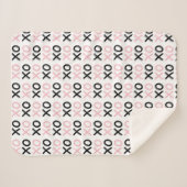 ハグとキスOXOXピンクとブラックパターン シェルパブランケット (正面(横))