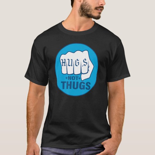 ハグは凶悪犯ではない Tシャツ (正面)