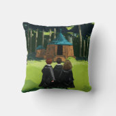 ハグリッドの小屋のハリー・ポッター™、ロン、ハーマイオニー クッション (裏面)