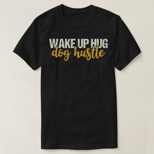 ハグ犬の群れを目覚める Tシャツ (デザイン正面)