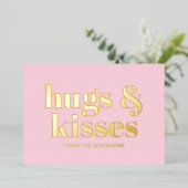 ハグ&キスピンク白モダンはっきりしたタイポグラフィ 箔シーズンカード (立ち正面)