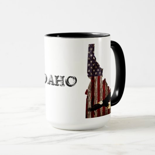 ハゲのイーグル焼き木材 – IDAHO PATRIOT CLR マグカップ (正面右)