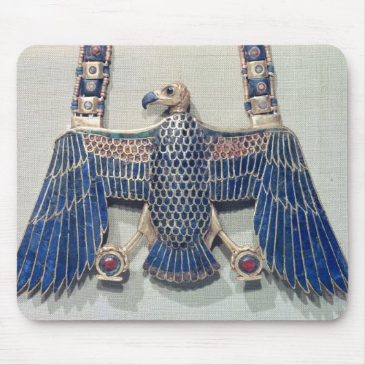 ハゲタカのペンダントが付いているネックレス マウスパッド (正面)