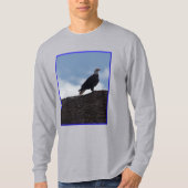 ハゲワシのロングスリーブTシャツ 高台に立つ Tシャツ (正面)
