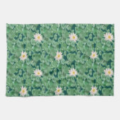 ハスのラグーンパターン – 白い蓮 キッチンタオル (横)