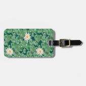 ハスのラグーンパターン – 白い蓮 ラゲッジタグ (正面横)