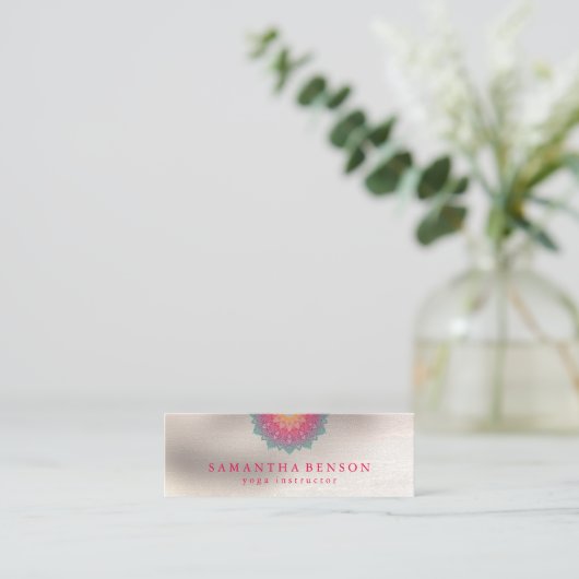 ハスエレガントフラワーロゴヨガミニ名刺 スキニー名刺 (スタンド正面)