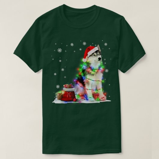 ハスキーおもしろいドッグツリークリスマスライトクリスマスパジャマ Tシャツ (デザイン正面)