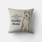 ハスキーなお母さんの枕 クッション (正面)