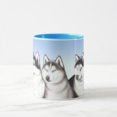 ハスキーなそり犬のコーヒー・マグ マグカップ (中央)