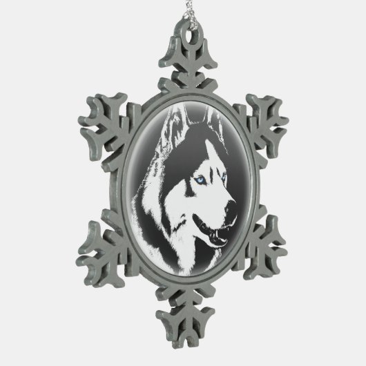 ハスキーなオーナメントのシベリアンハスキーの休日の装飾 スノーフレークピューターオーナメント (左)