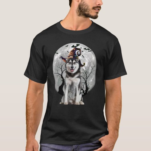 ハスキー犬とムーンハロウィーンの仮装犬 Tシャツ (正面)