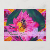 ハチとデイジーの抽象的な花の感謝カード ポストカード (正面)