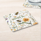 ハチと野の花は一緒に咲くつもりだった。 スクエアペーパーコースター (アングル)