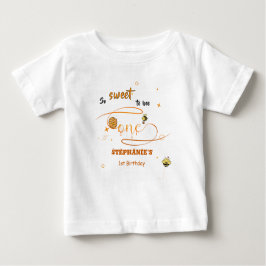 ハチのキュートな蜂蜜 1歳の誕生日おめでとう ベビーTシャツ