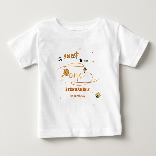 ハチのキュートな蜂蜜 1歳の誕生日おめでとう ベビーTシャツ (正面)