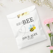 ハチのデザインのギフトバッグ フェイバーバッグ (封をした状態)