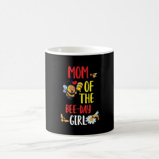 ハチの世話をする芸術の母親 ハチの誕生日の女の子のママ コーヒーマグカップ (中央)