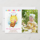 ハチの写真招待状 招待状 (正面)