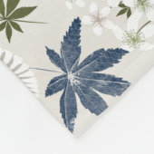 ハチドリと白い花。 フリースブランケット (角)