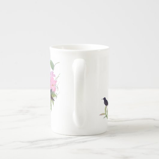 ハチドリの花の植物の骨灰磁器のマグ ボーンチャイナマグカップ (裏面)
