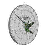 ハチドリイラストレーション ダーツボード (正面左)