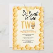 ハチミツのように優しい２人の女の子と男の子の最初の誕生日 招待状 (正面)