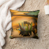 ハチミツバチオンフラワー クッション (ブランケット)