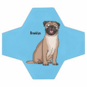 ハッおもしろいプグ犬の漫画イラストレーション サッカーボール (フラット)