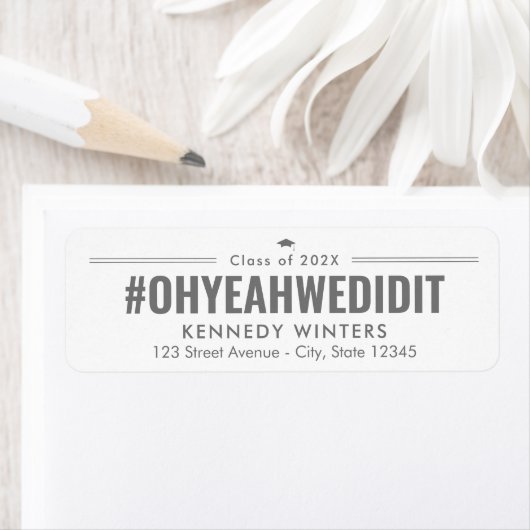 ハッシュタグおもしろい編集可能なカラー卒業ラベル ラベル (インサイチュ)