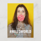 ハッシュタグおもしろい編集可能カラー卒業はがき ポストカード (正面)